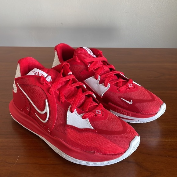 Mens Nike KYRIE LOW 5 TB Basketball Shoes "University Red" DO9617-600 Size 7 - Picture 5 of 8